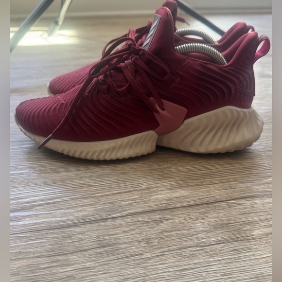 adidas Alphabounce Shoes Sneakers Beyond Maroon Women’s 8 Comfy Running Walking - Picture 4 of 6